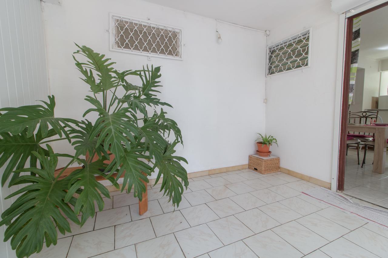 Appartement Hibiscus Martinique Le Lamentin Oda fotoğraf